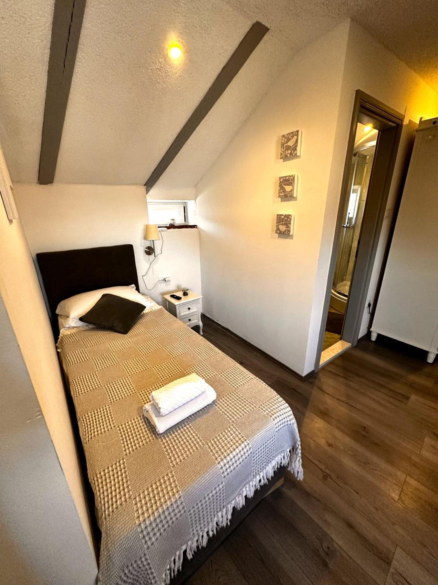 XIV Century Rooms Kaštela 部屋 写真